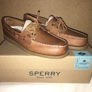 Sperry Rudder Sahara 7M